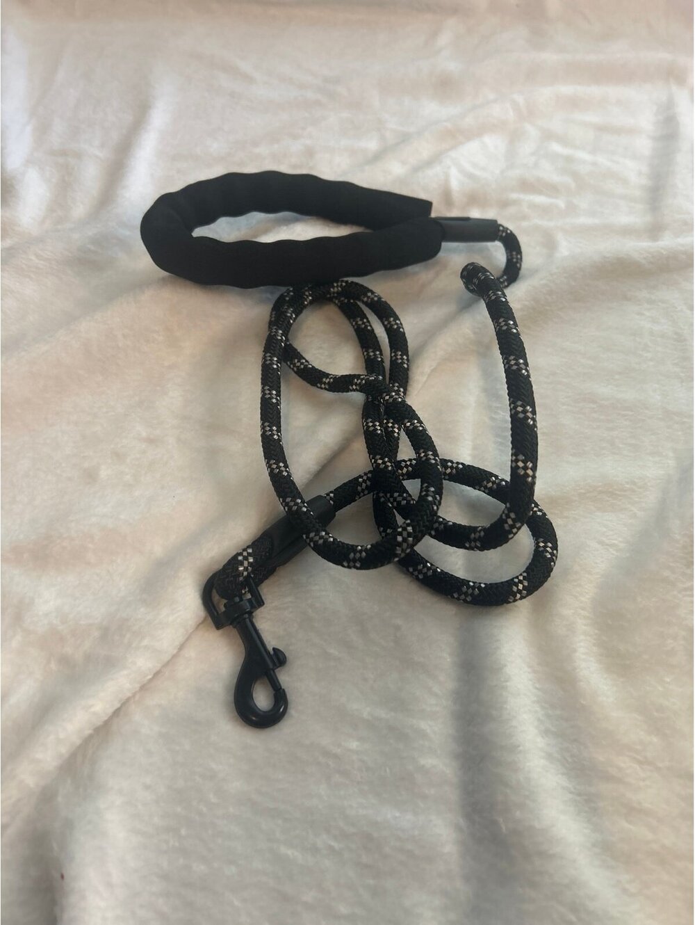 C12 dog cat 5ft corded black  leash very cute extra soft handle